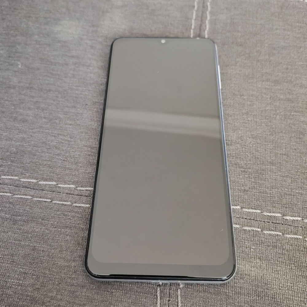 Samsung Galaxy A14 5G 64GB - Picture 3 of 3